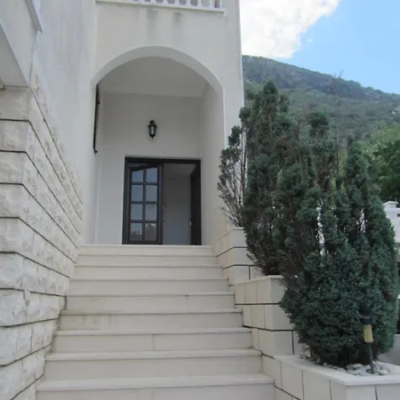 Villa Elizabet *